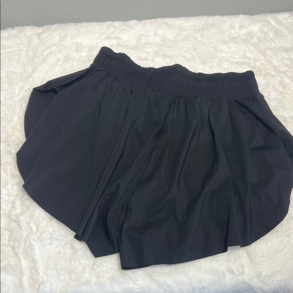 Gilly Hicks Black Women’s Athletic Layered Shorts - Picture 4 of 4